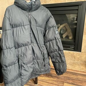 Zara DNWR Men's Black Puffer Jacket. Thick, Warm & Comfortable Size XL